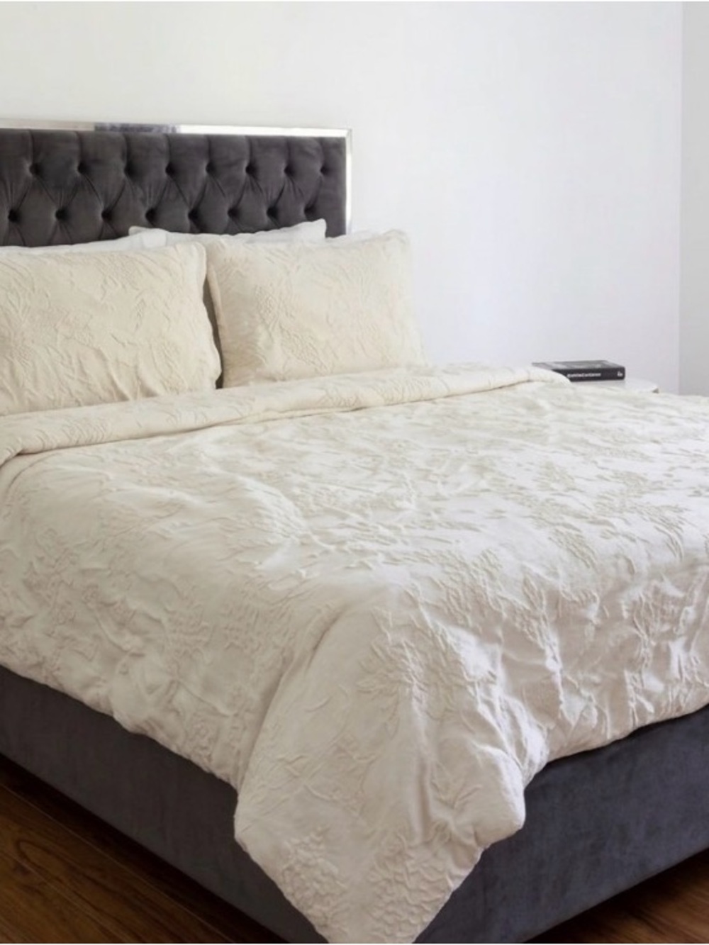 Neutral Cream Embroidered Comforter Set - Elegant Home Bedding
